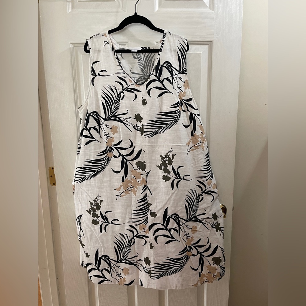 Summer Shift with tropical design.  Never Worn.